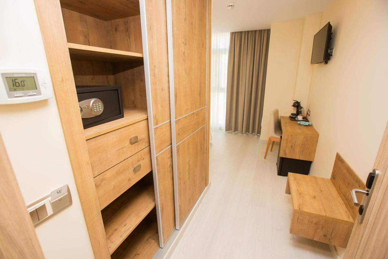 Hotel Boutique O Nautico 2*